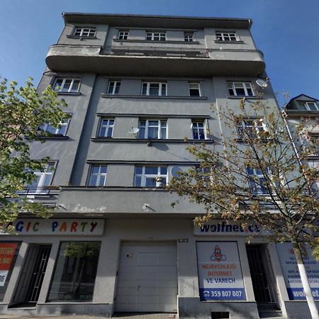 Large 3 Bedroom Apartment With City Skyline View Karlovy Vary Ngoại thất bức ảnh